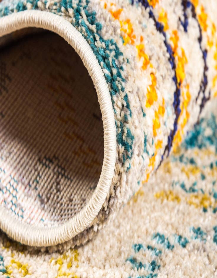 Detail image of 2' 2 x 6' 9  Washable Casablanca Runner Rug