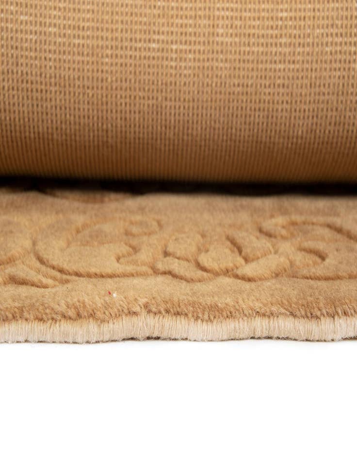 Detail image of 2' 9 x 11' 2  Hand Knotted China Wool Runner Rug