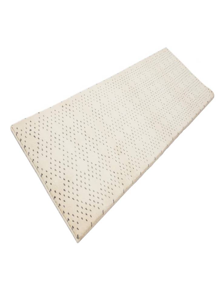 Detail image of 2' 6 x 9' 5  Hand Knotted Darya Wool Runner Rug