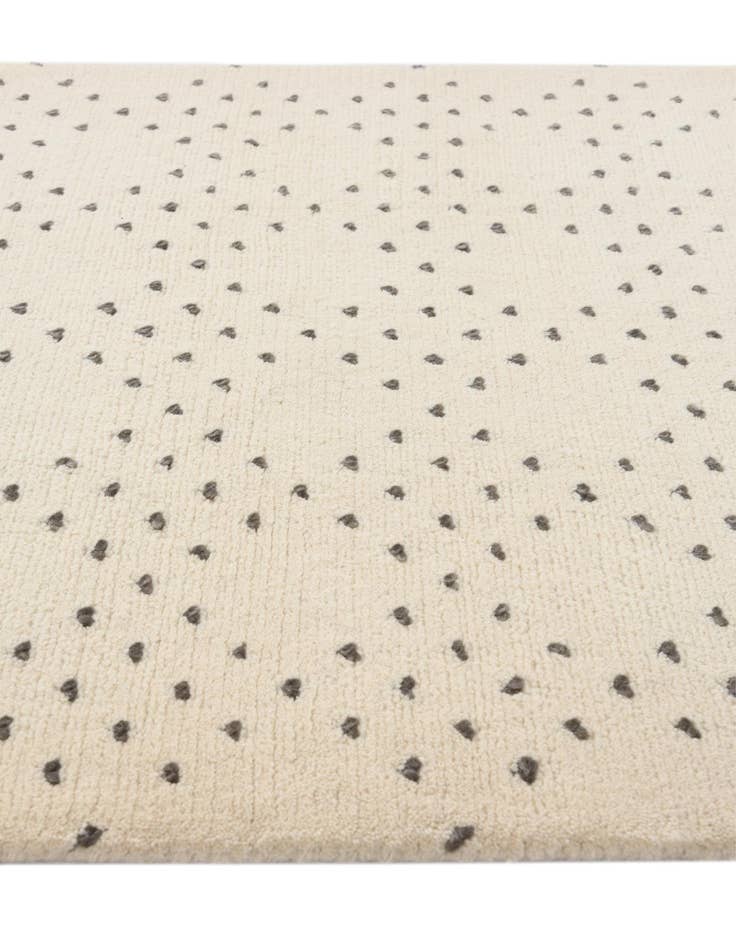 Detail image of 2' 6 x 9' 5  Hand Knotted Darya Wool Runner Rug