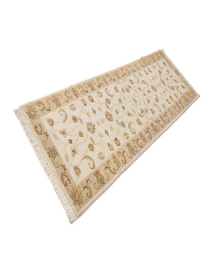 Detail image of 2' 8 x 9' 8 Hand Knotted Darya Wool Runner Rug