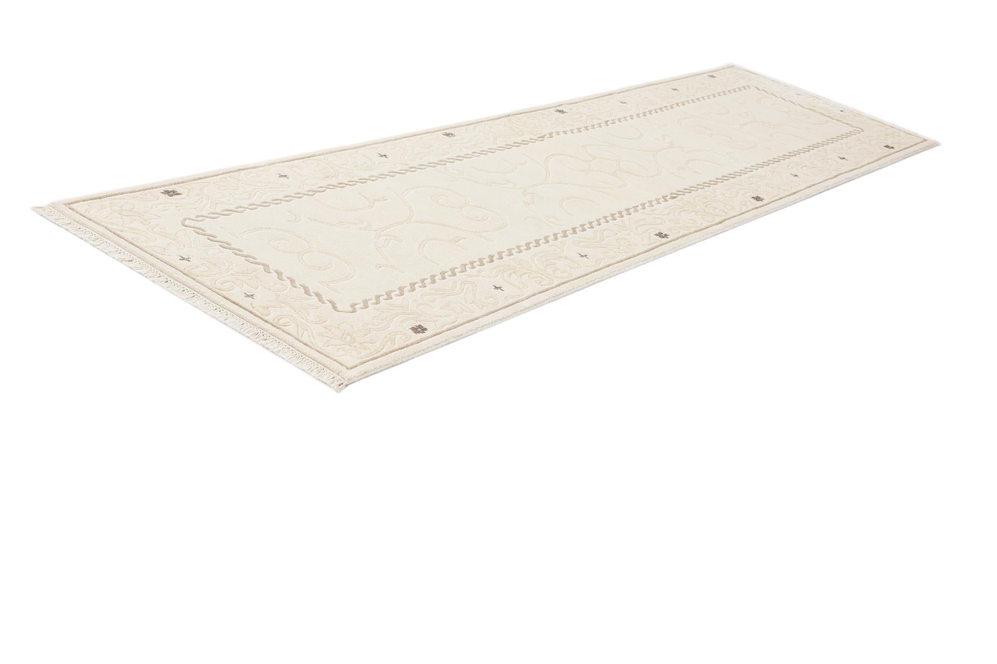 2' 8 x 10' Hand Knotted Darya Wool Runner Rug