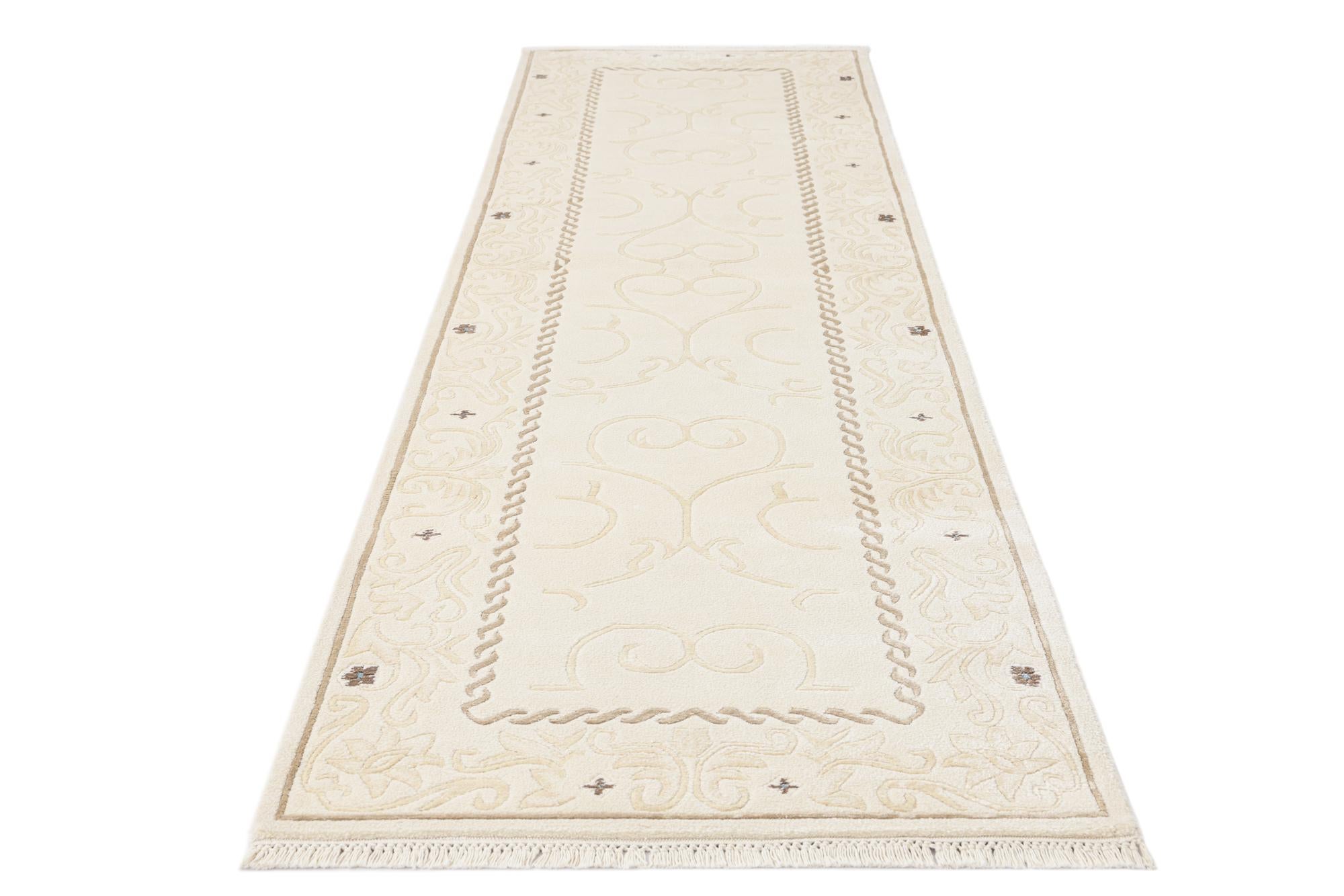 2' 8 x 10' Hand Knotted Darya Wool Runner Rug