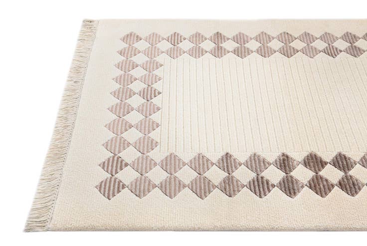 Detail image of 2' 8 x 9' 9 Hand Knotted Darya Wool Runner Rug