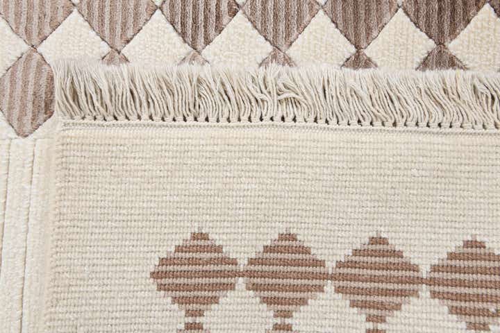2' 8 x 9' 9 Hand Knotted Darya Wool Runner Rug