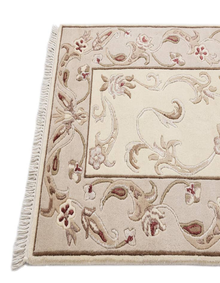 Detail image of 2' 7 x 9' 10  Hand Knotted Darya Wool Runner Rug