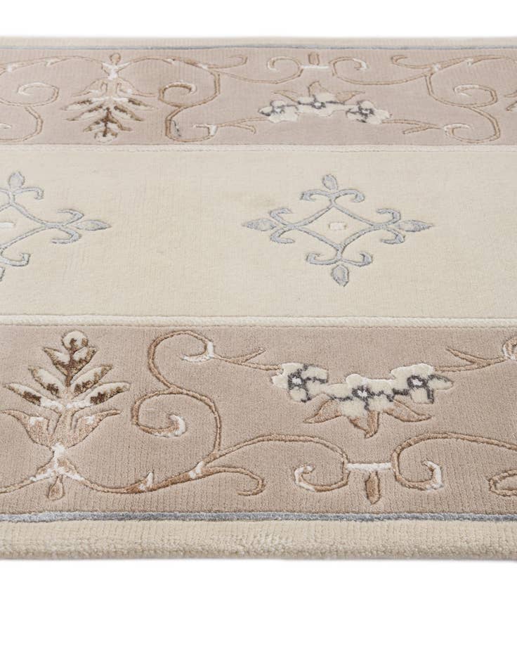 Detail image of 2' 9 x 9' 11  Hand Knotted Darya Wool Runner Rug