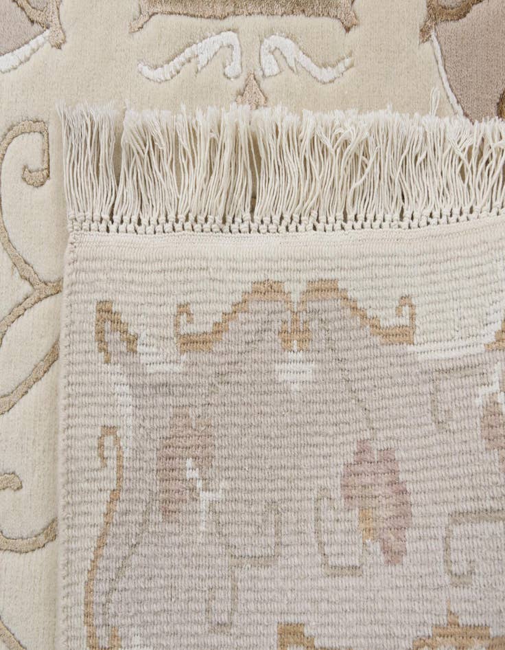 Detail image of 2' 11 x 9' 9  Hand Knotted Darya Wool Runner Rug