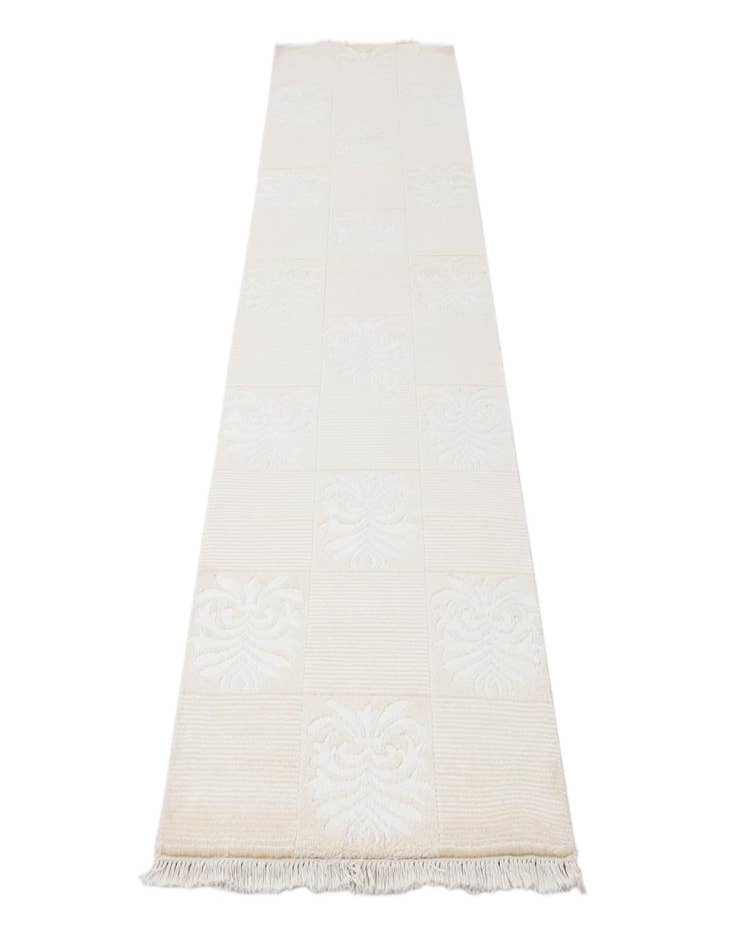 Detail image of 2' 7 x 9' 8  Hand Knotted Darya Wool Runner Rug