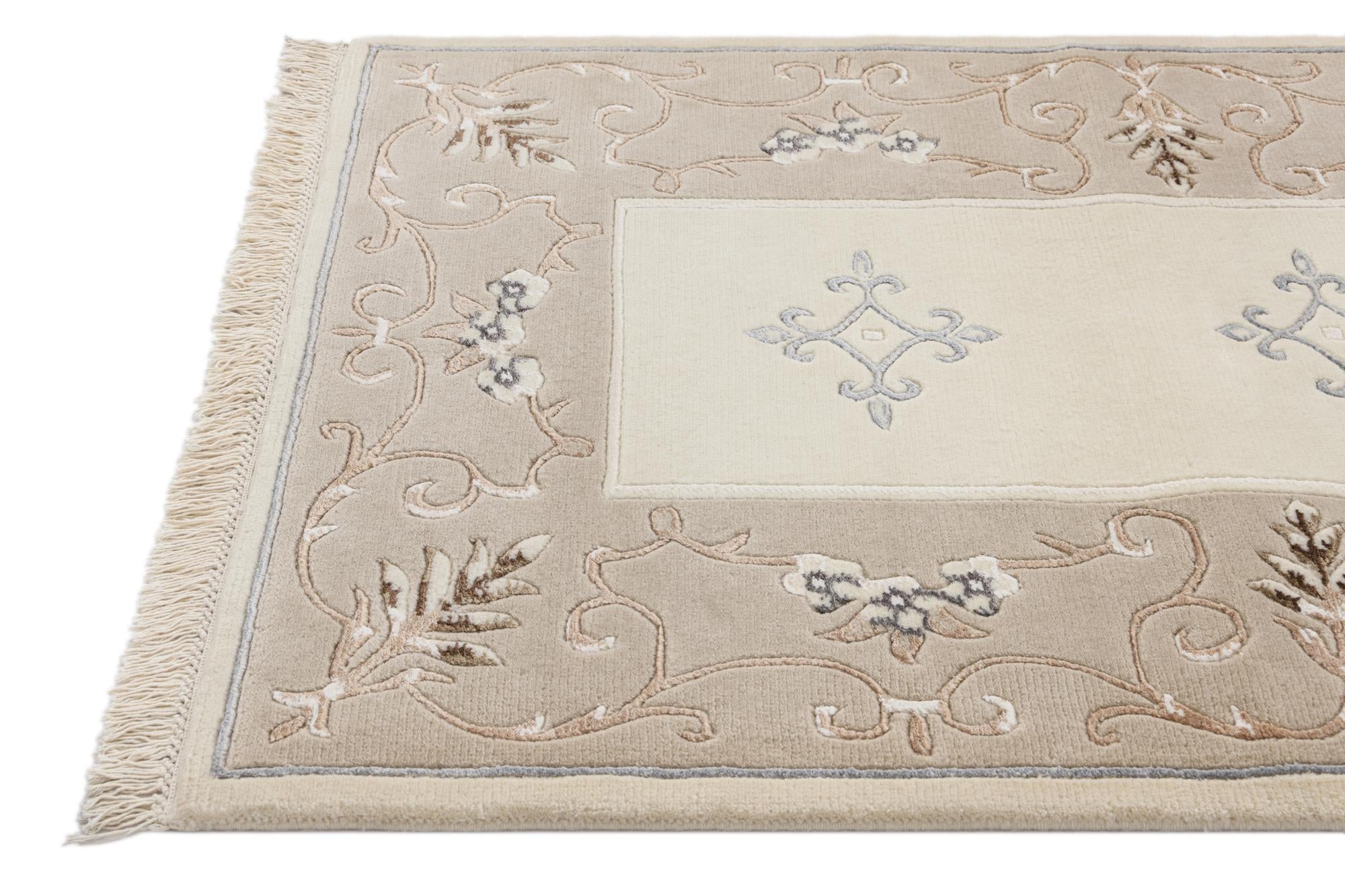 2' 11 x 9' 7 Hand Knotted Darya Wool Runner Rug