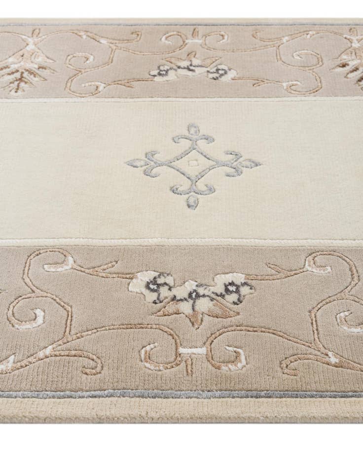 Detail image of 2' 11 x 9' 7  Hand Knotted Darya Wool Runner Rug