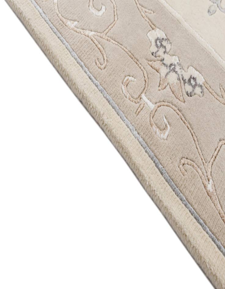 Detail image of 2' 11 x 9' 7  Hand Knotted Darya Wool Runner Rug