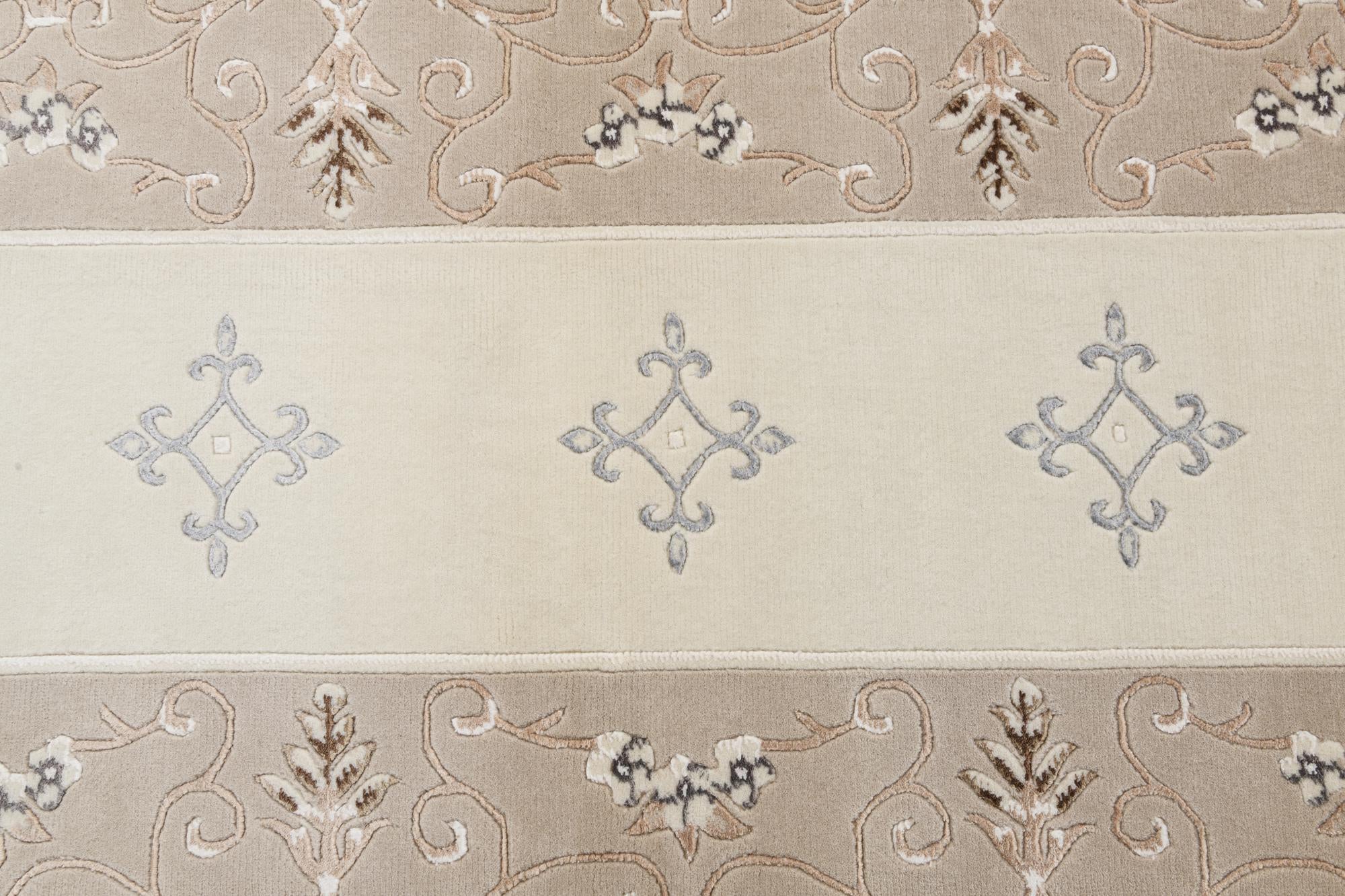 2' 11 x 9' 7 Hand Knotted Darya Wool Runner Rug