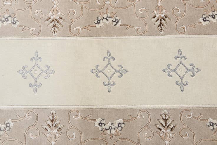 Detail image of 2' 11 x 9' 7 Hand Knotted Darya Wool Runner Rug