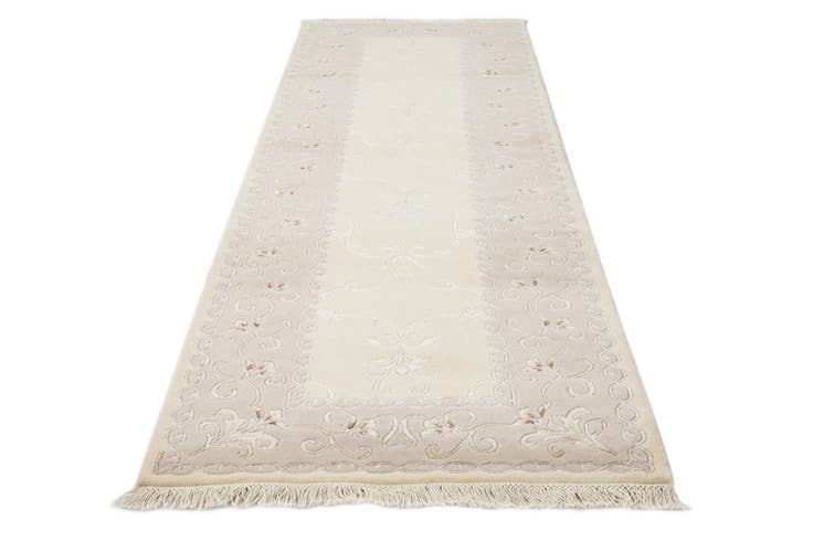 Detail image of 2' 10 x 9' 11 Hand Knotted Darya Wool Runner Rug