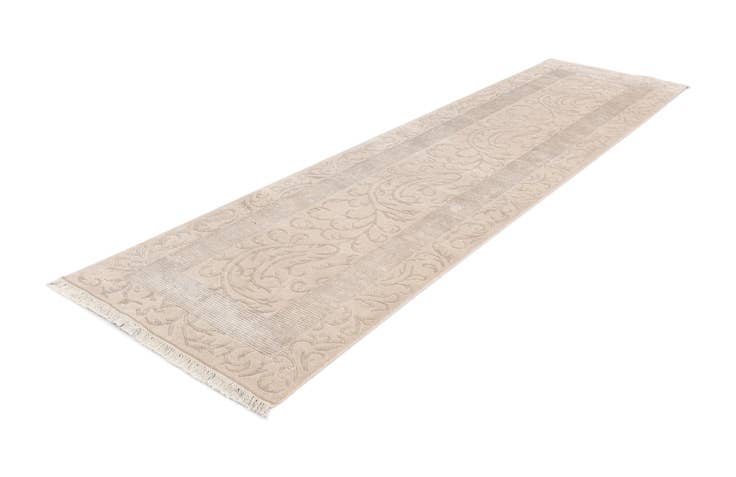 Detail image of 3' 4 x 12' 10 Hand Knotted Darya Wool Runner Rug