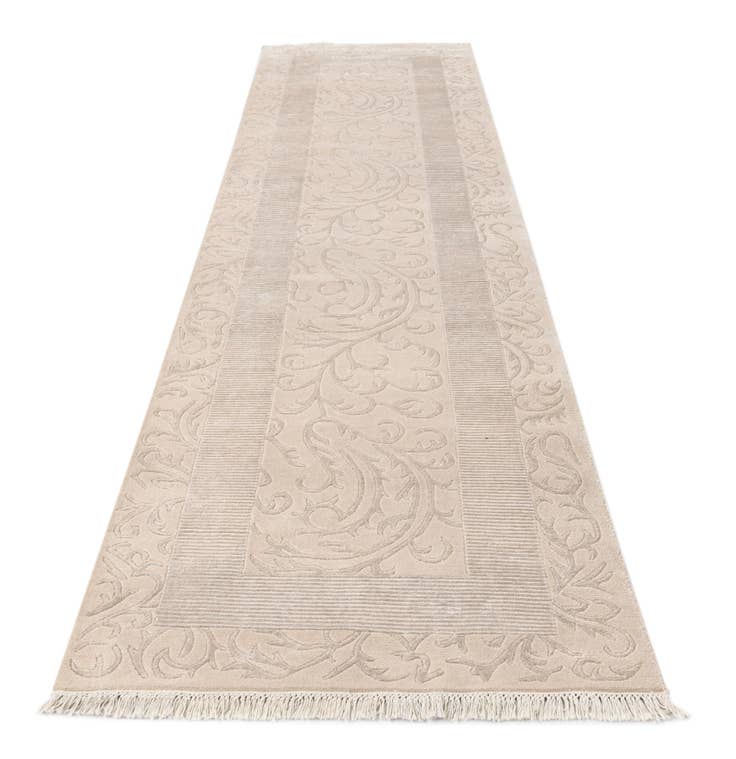 Detail image of 3' 4 x 12' 10 Hand Knotted Darya Wool Runner Rug