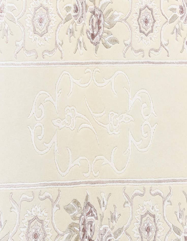 Detail image of 2' 7 x 9' 9  Hand Knotted Darya Wool Runner Rug