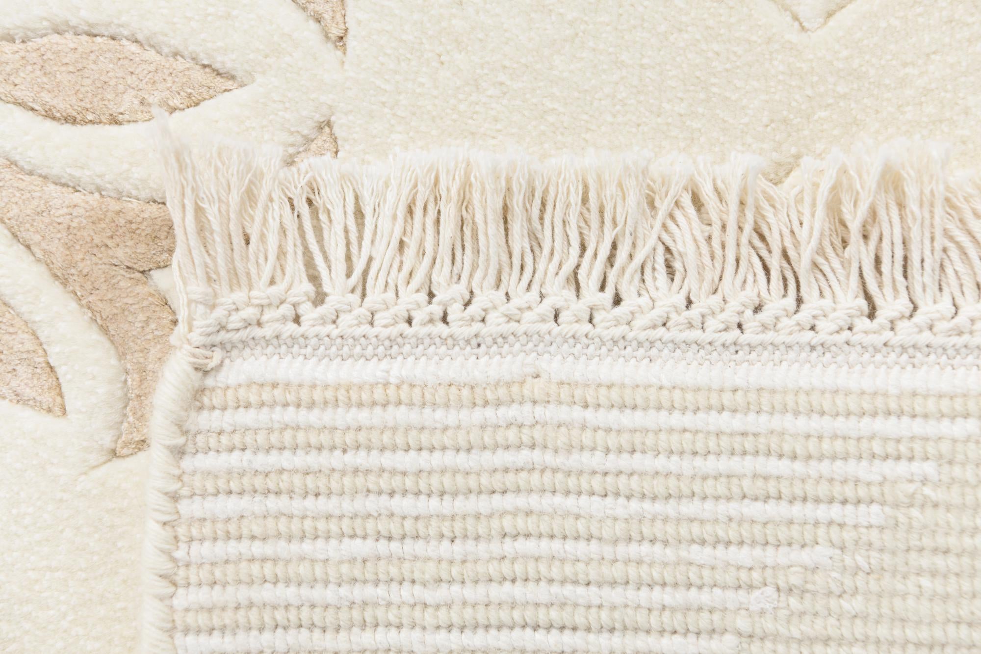 2' 7 x 9' 8 Hand Knotted Darya Wool Runner Rug