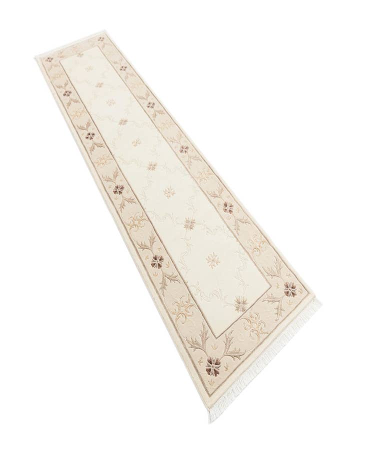 Detail image of 2' 7 x 9' 4  Hand Knotted Darya Wool Runner Rug