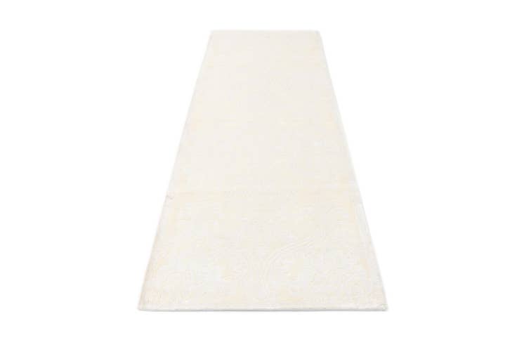 Detail image of 3' x 9' 10 Hand Knotted Darya Wool Runner Rug