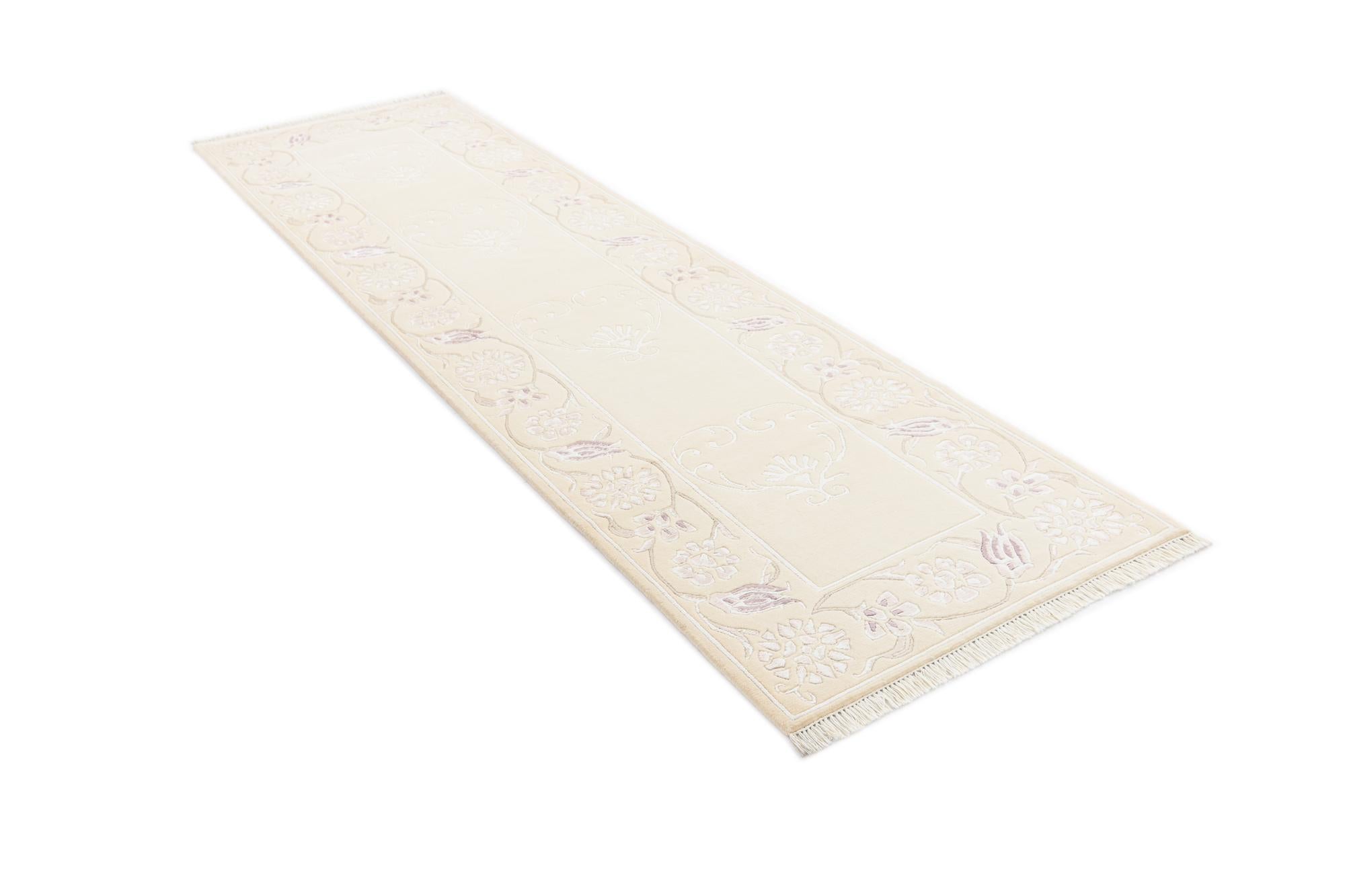 2' 9 x 9' 9 Hand Knotted Darya Wool Runner Rug