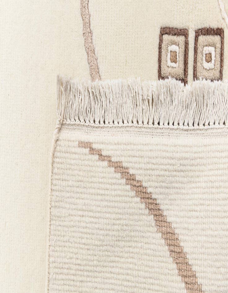 Detail image of 2' 7 x 9' 6  Hand Knotted Darya Wool Runner Rug