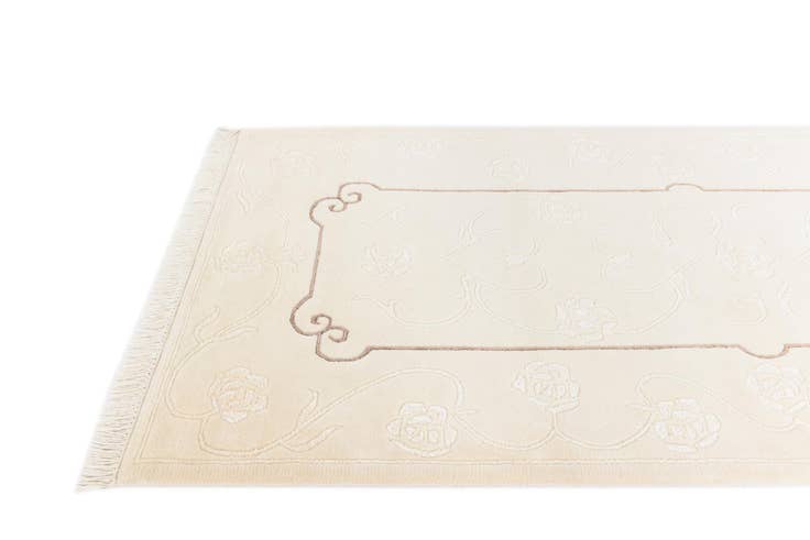 Detail image of 2' 9 x 9' 8 Hand Knotted Darya Wool Runner Rug