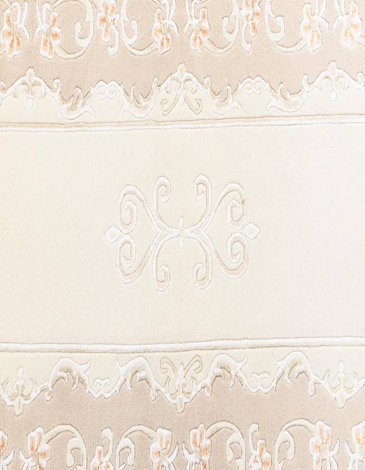 Detail image of 2' 9 x 9' 9  Hand Knotted Darya Wool Runner Rug