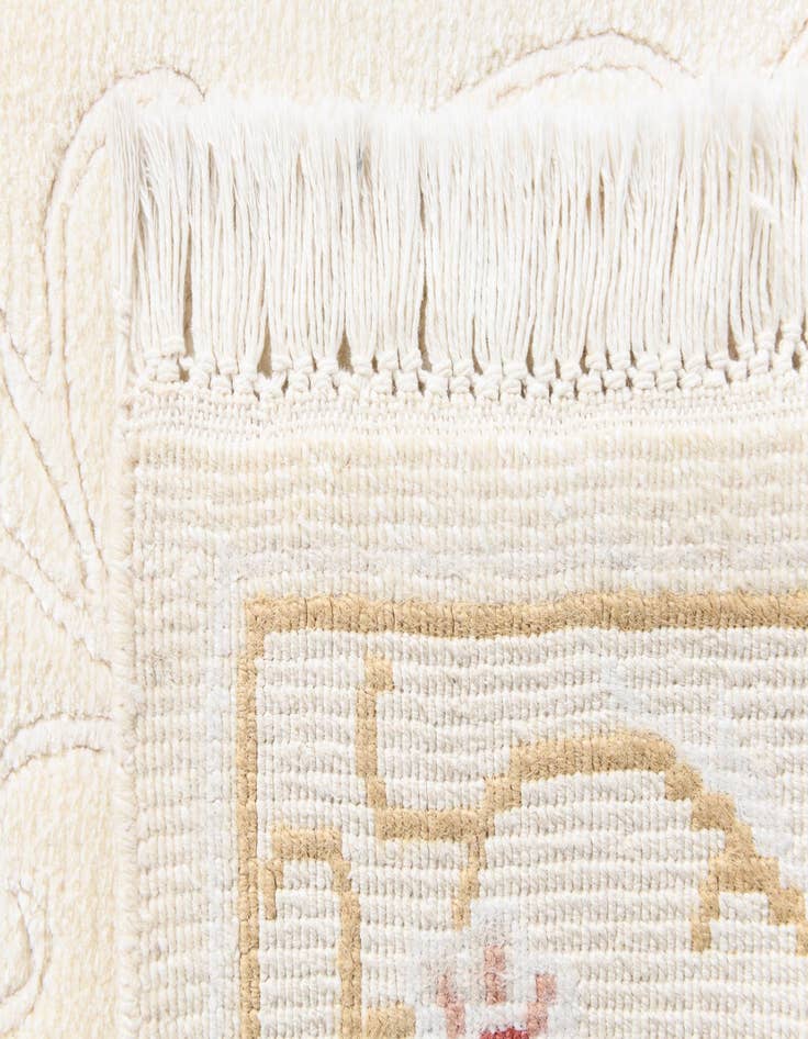 Detail image of 2' 8 x 9' 10  Hand Knotted Darya Wool Runner Rug