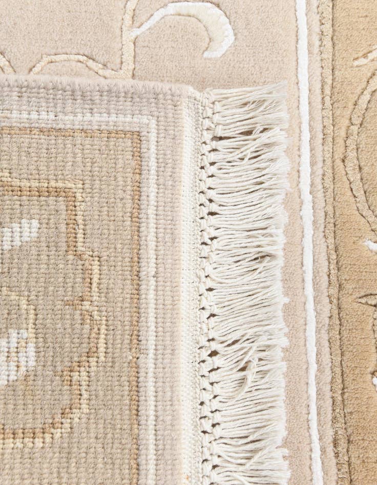 Detail image of 2' 9 x 9' 9  Hand Knotted Darya Wool Runner Rug