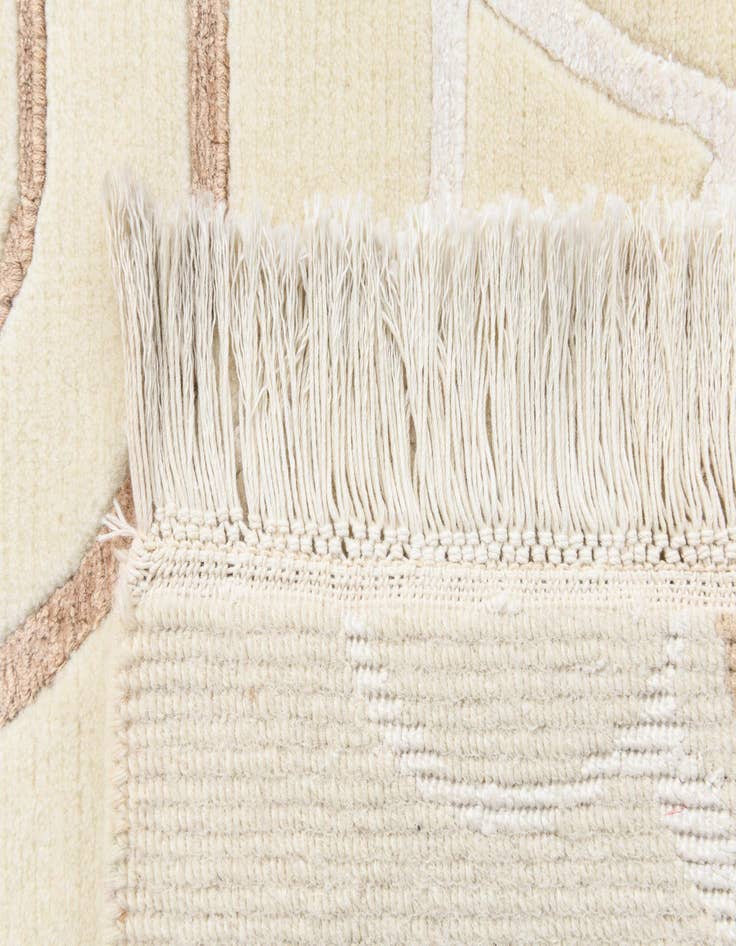 Detail image of 2' 9 x 9' 7  Hand Knotted Darya Wool Runner Rug