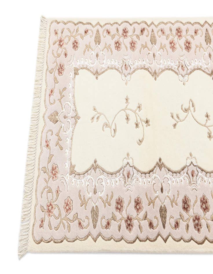 Detail image of 2' 9 x 9' 10  Hand Knotted Darya Wool Runner Rug