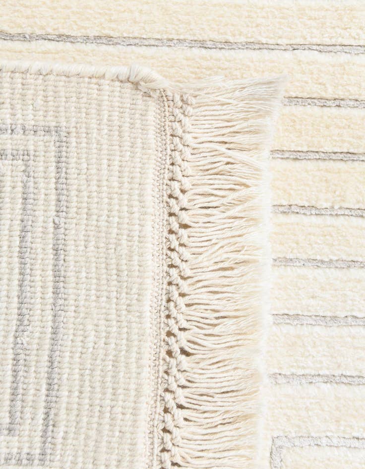 Detail image of 2' 7 x 10'  Hand Knotted Darya Wool Runner Rug