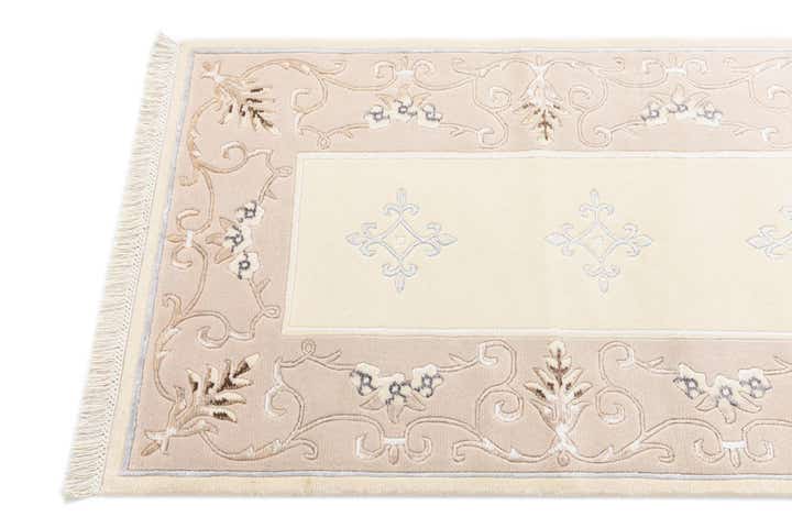 2' 9 x 9' 9 Hand Knotted Darya Wool Runner Rug