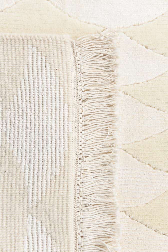 2' 7 x 9' 7 Hand Knotted Darya Wool Runner Rug