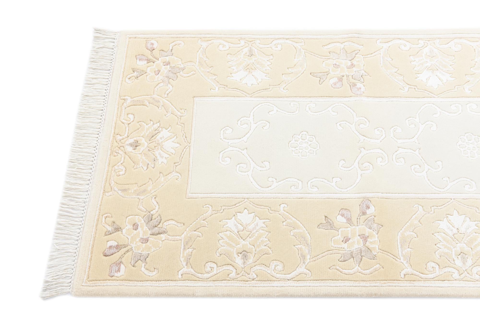 2' 9 x 10' Hand Knotted Darya Wool Runner Rug