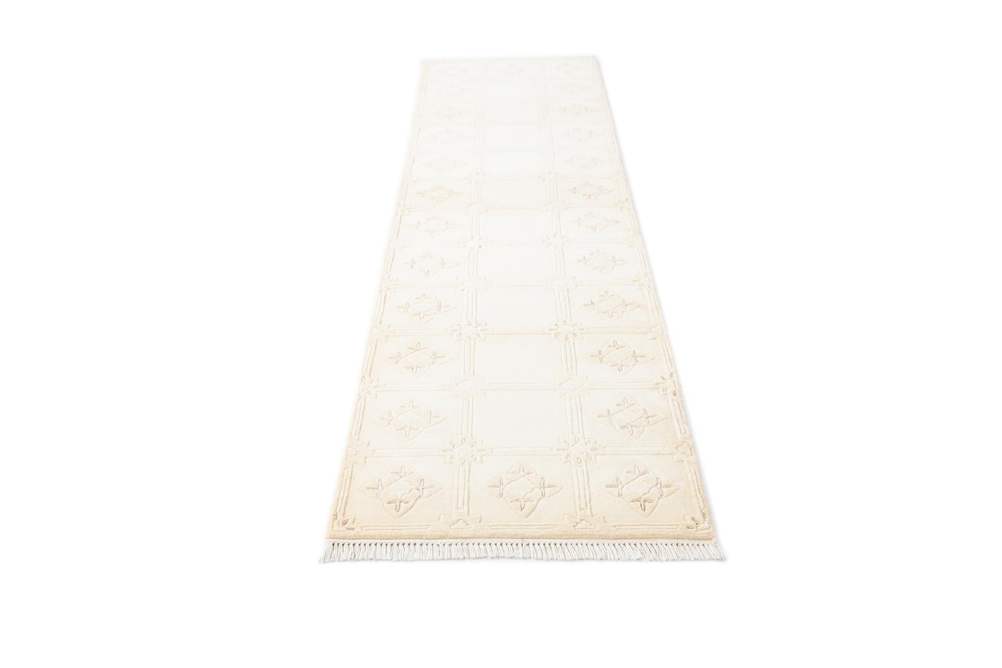 2' 11 x 9' 9 Hand Knotted Darya Wool Runner Rug