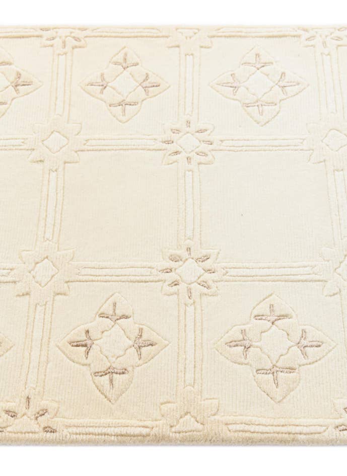 Detail image of 2' 11 x 9' 9 Hand Knotted Darya Wool Runner Rug