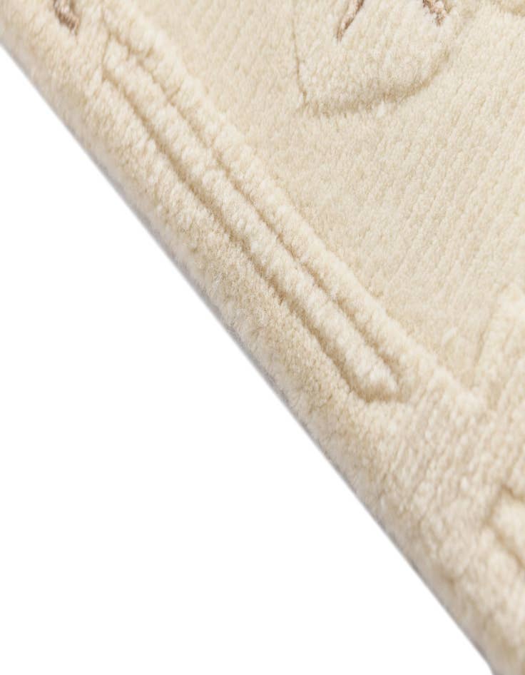 Detail image of 2' 11 x 9' 9  Hand Knotted Darya Wool Runner Rug