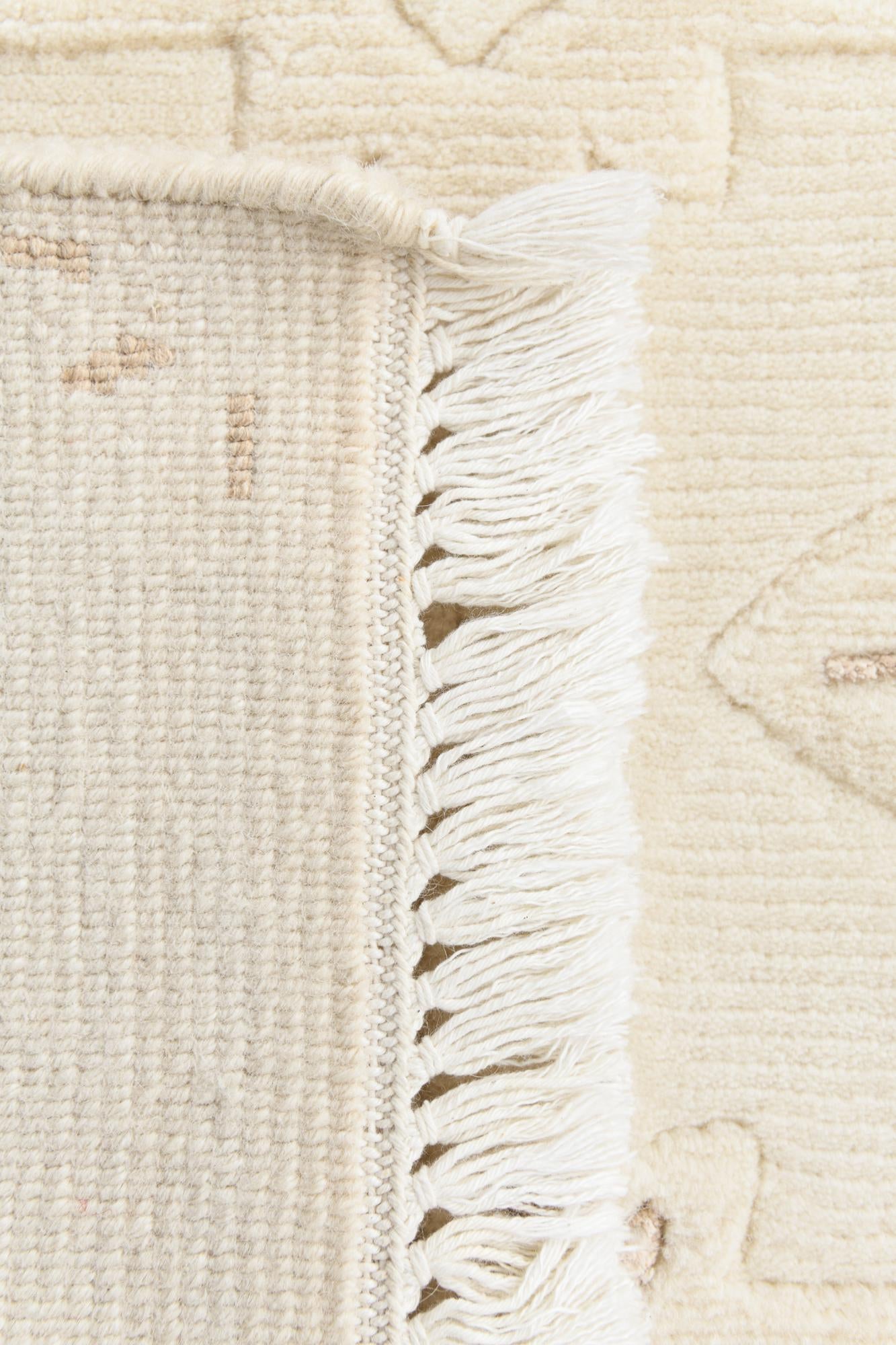 2' 11 x 9' 9 Hand Knotted Darya Wool Runner Rug