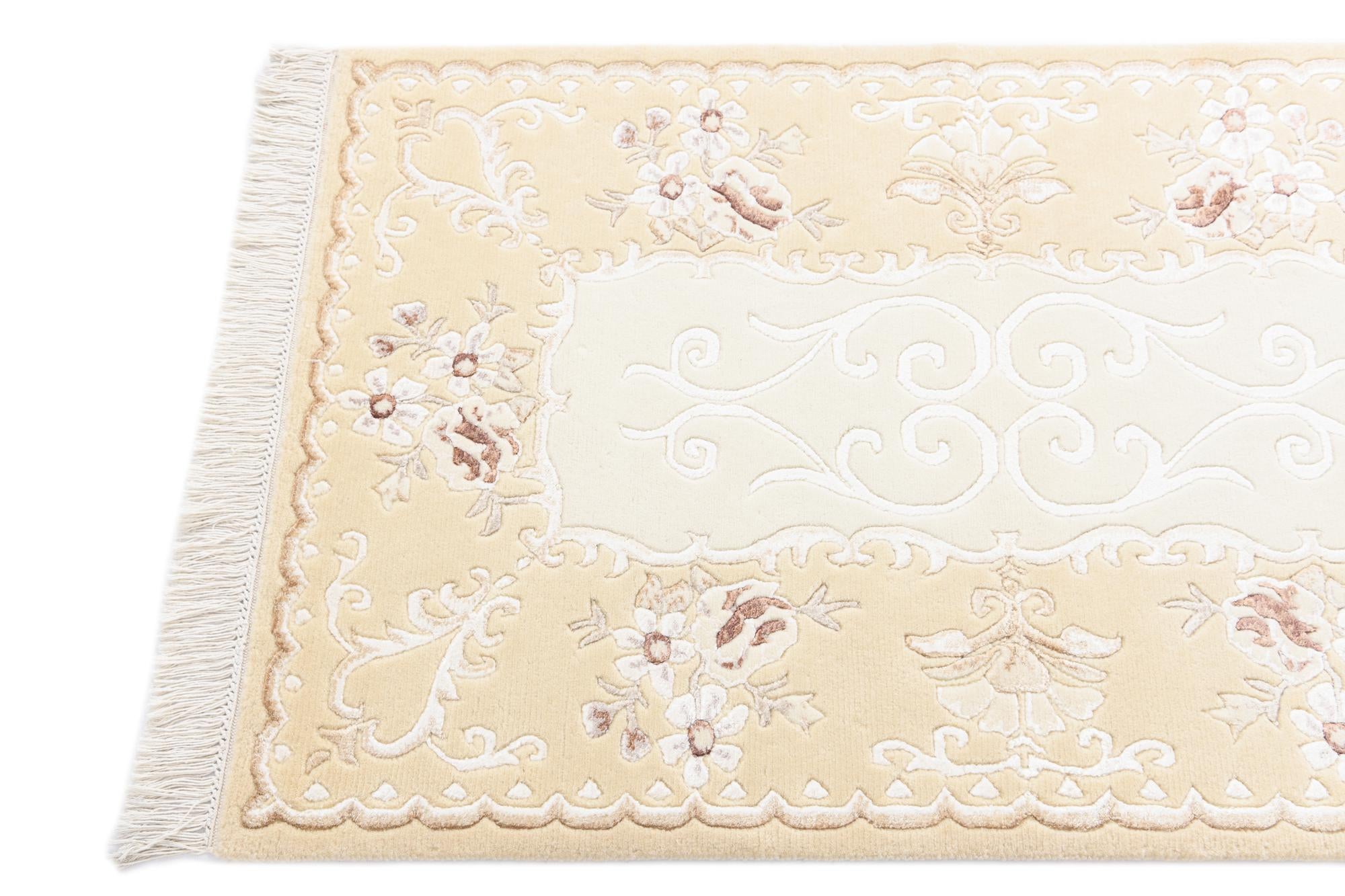 2' 9 x 10' Hand Knotted Darya Wool Runner Rug