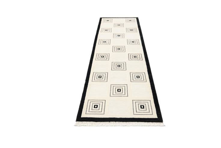 Detail image of 2' 7 x 9' 10 Hand Knotted Darya Wool Runner Rug