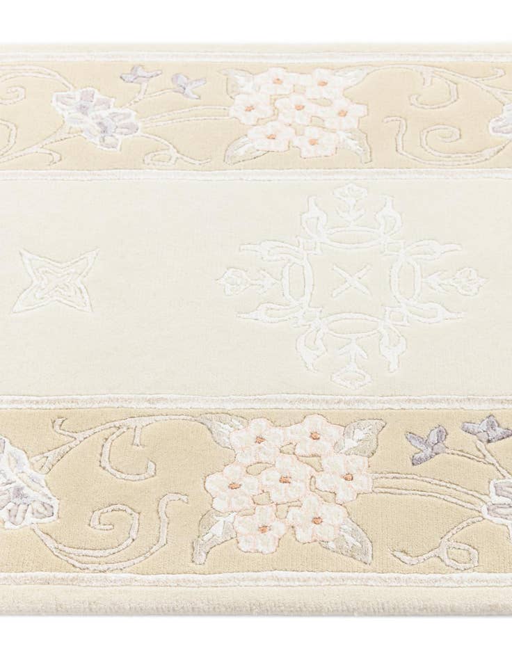 Detail image of 2' 9 x 9' 9  Hand Knotted Darya Wool Runner Rug