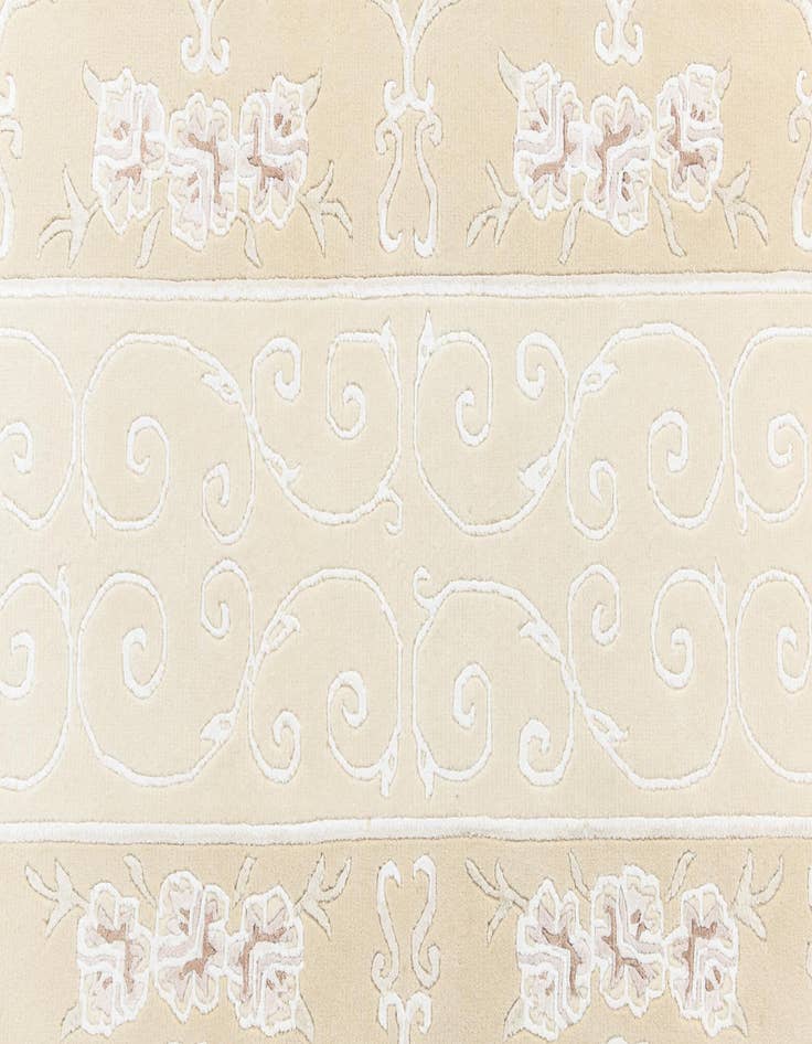 Detail image of 2' 8 x 9' 8  Hand Knotted Darya Wool Runner Rug