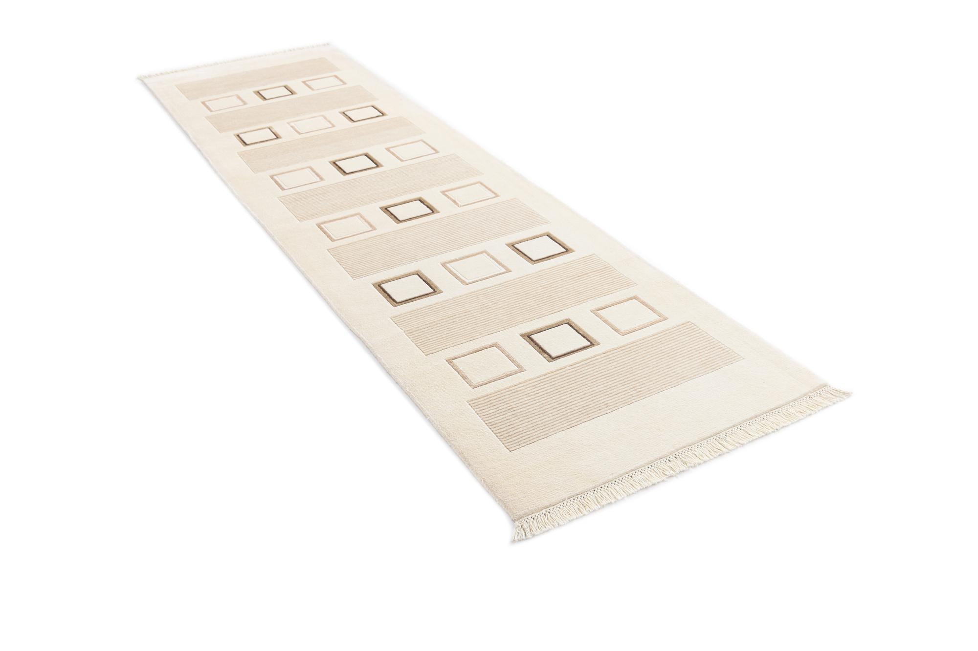 2' 9 x 9' 9 Hand Knotted Darya Wool Runner Rug