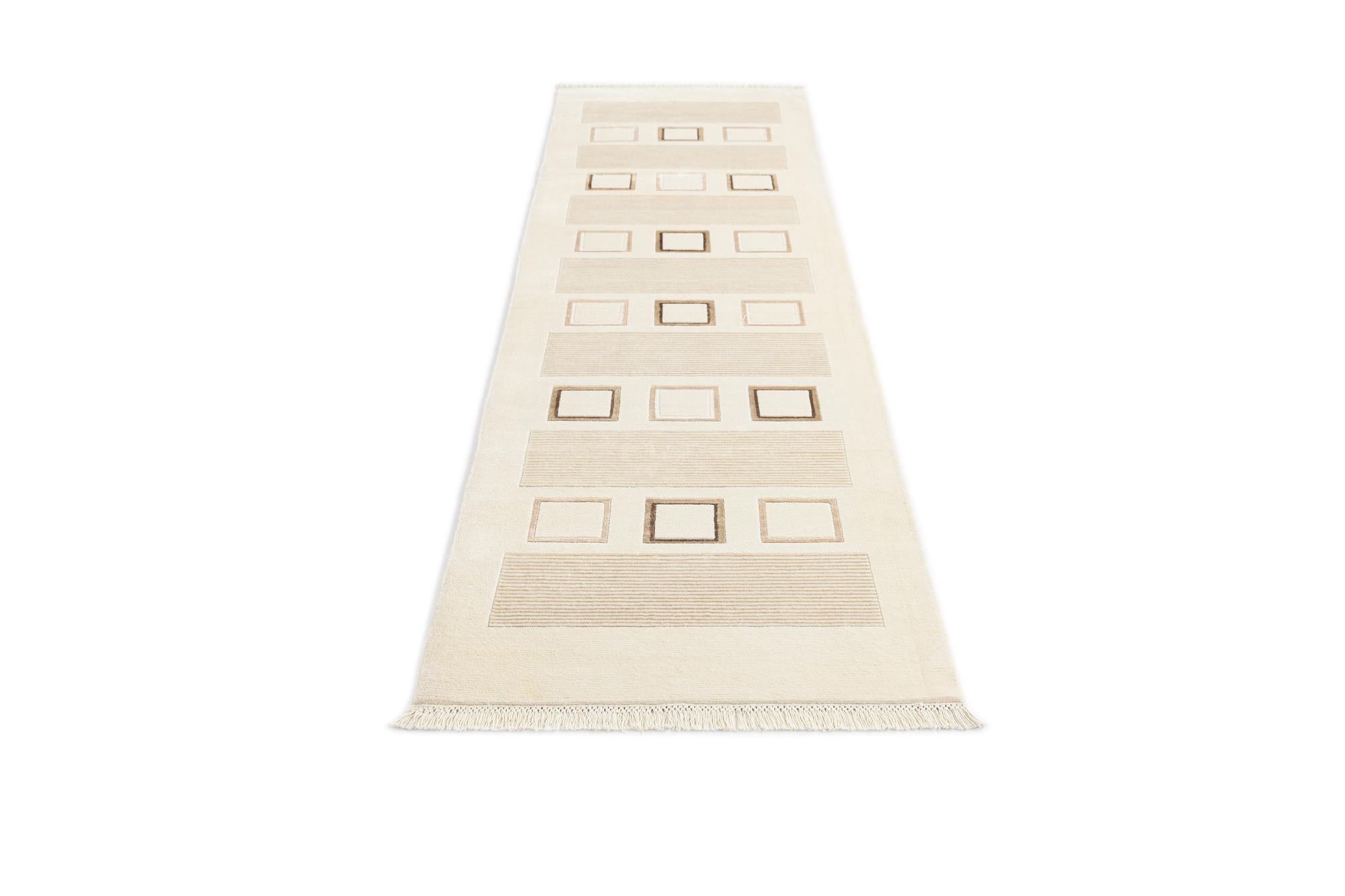 2' 9 x 9' 9 Hand Knotted Darya Wool Runner Rug