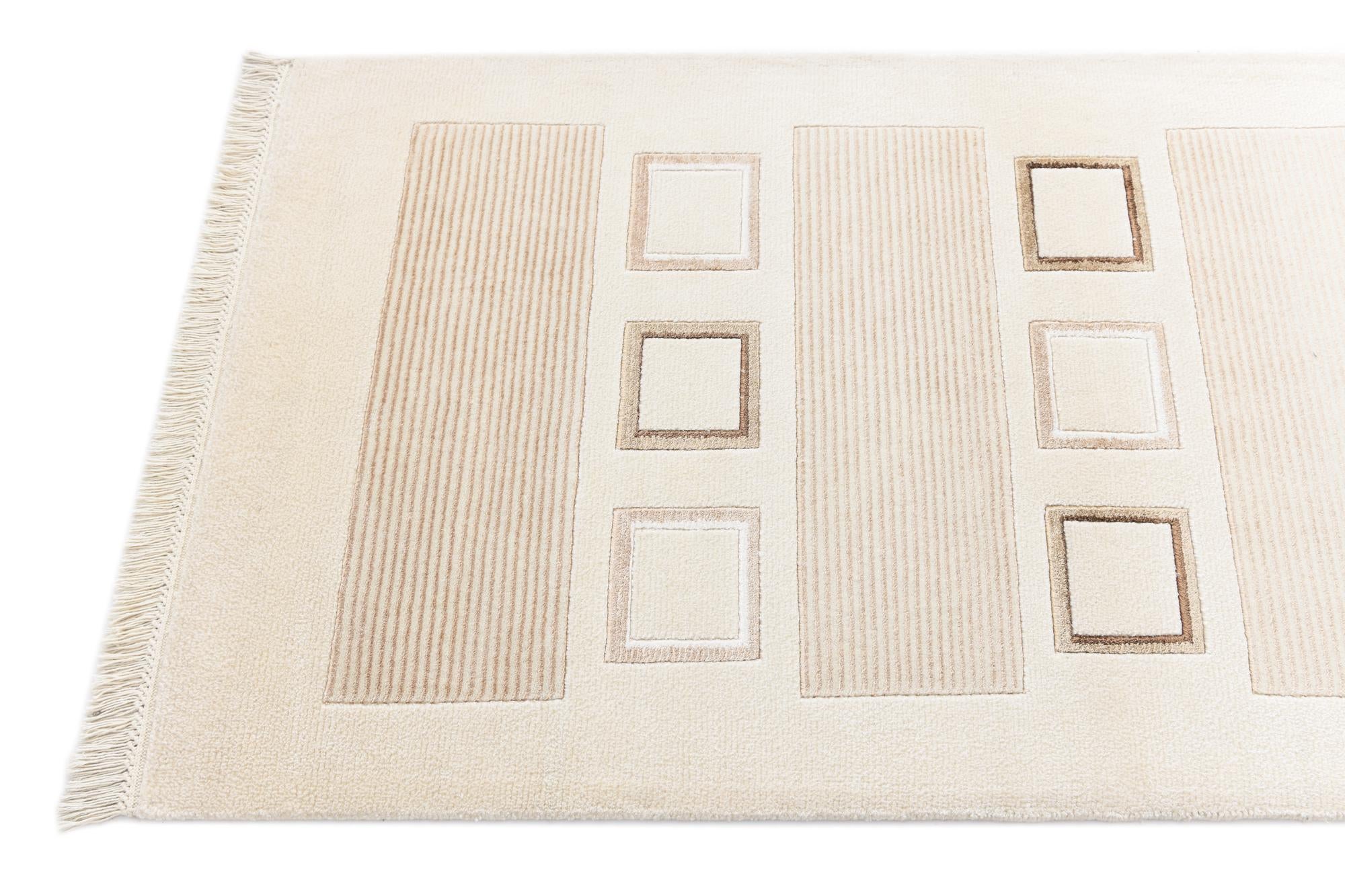 2' 9 x 9' 9 Hand Knotted Darya Wool Runner Rug