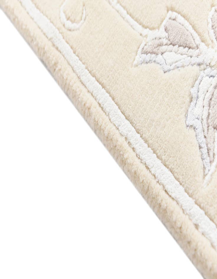 Detail image of 2' 7 x 9' 11 Hand Knotted Darya Wool Runner Rug