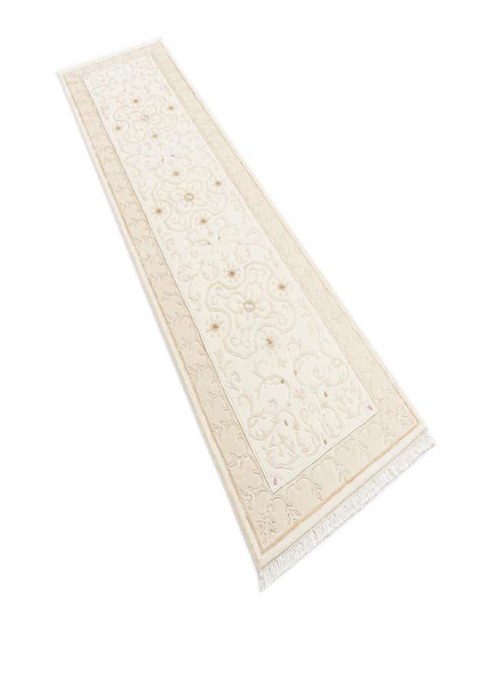 2' 8 x 9' 9 Hand Knotted Darya Wool Runner Rug